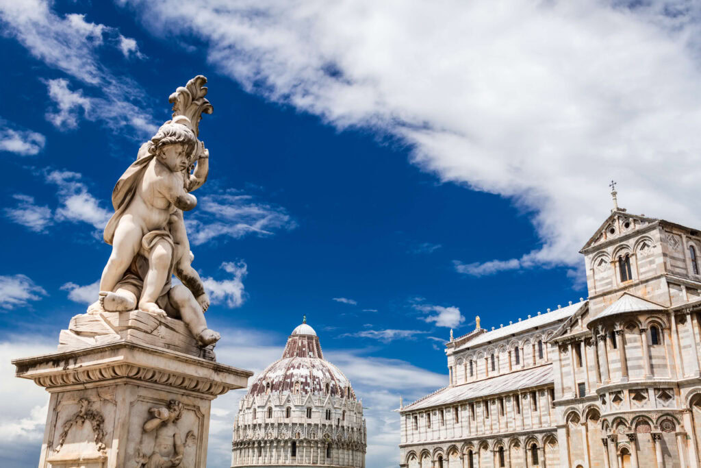 campo dei miracoli in pisa summer 2023 11 27 04 49 14 utc